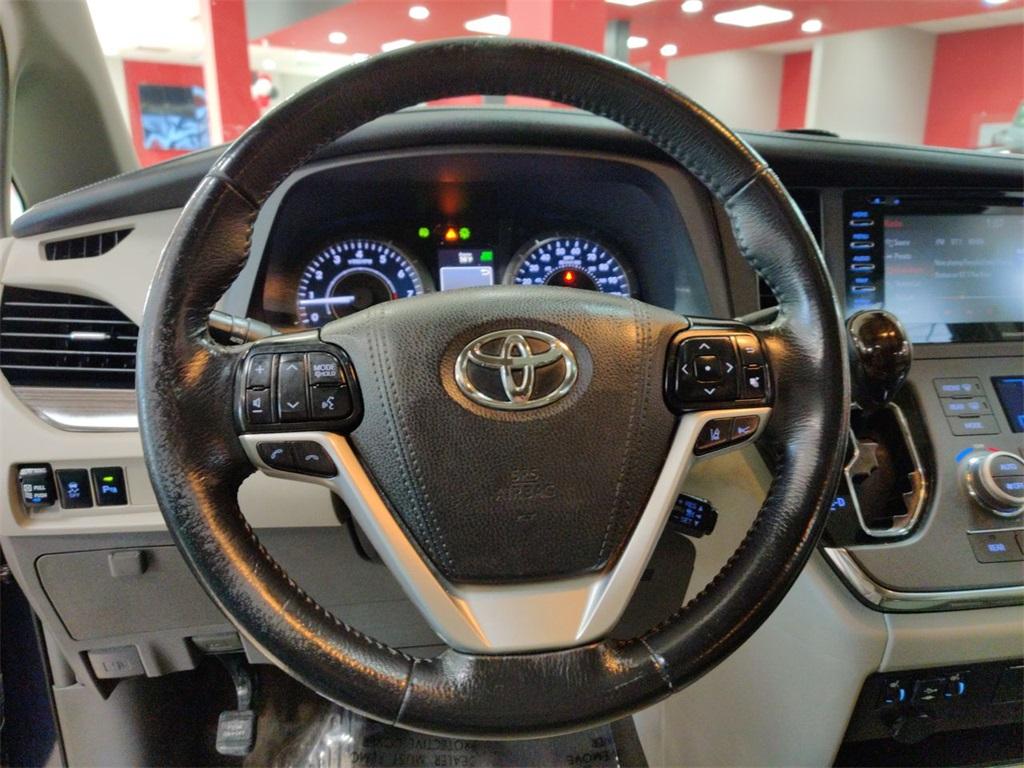 Used 2018 Toyota Sienna XLE | Sandy Springs, GA