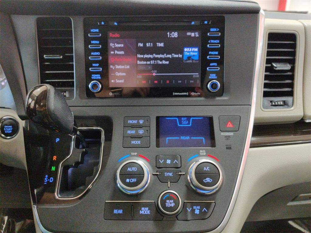 Used 2018 Toyota Sienna XLE | Sandy Springs, GA
