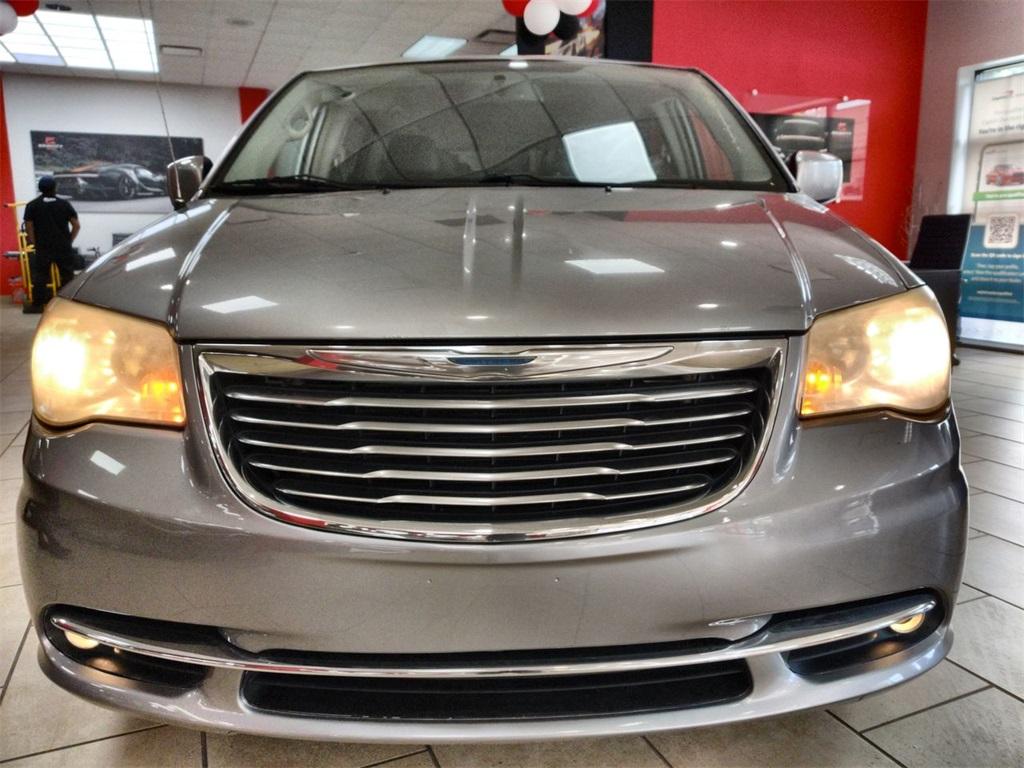 Used 2013 Chrysler Town & Country Touring | Sandy Springs, GA